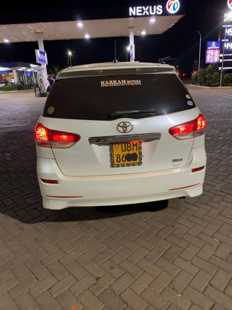 A picture of Wish Toyota