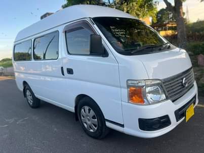A picture of Nissan caravan QR25