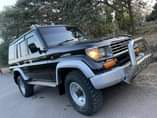 A picture of TOYOTA PRADO