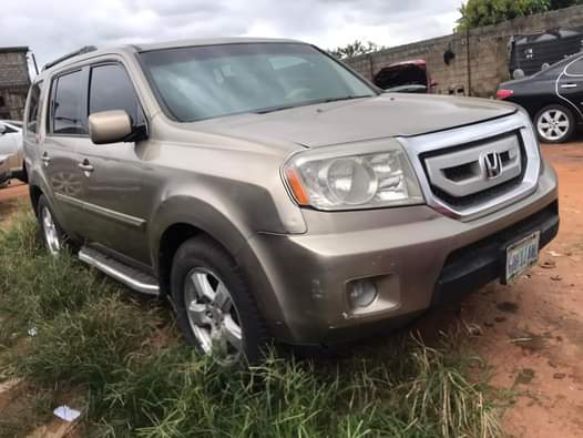 A picture of Honda Pilot 2009 model Everything is working Owerrri imo state