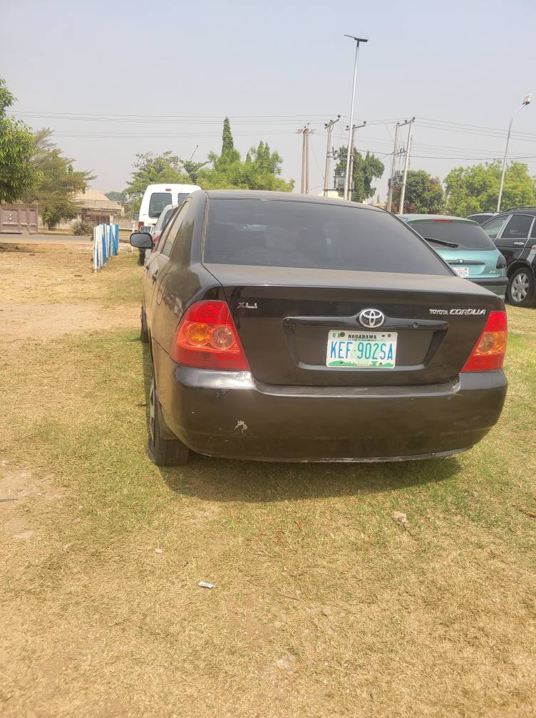A picture of Toyota Corolla Bank type Manual drive