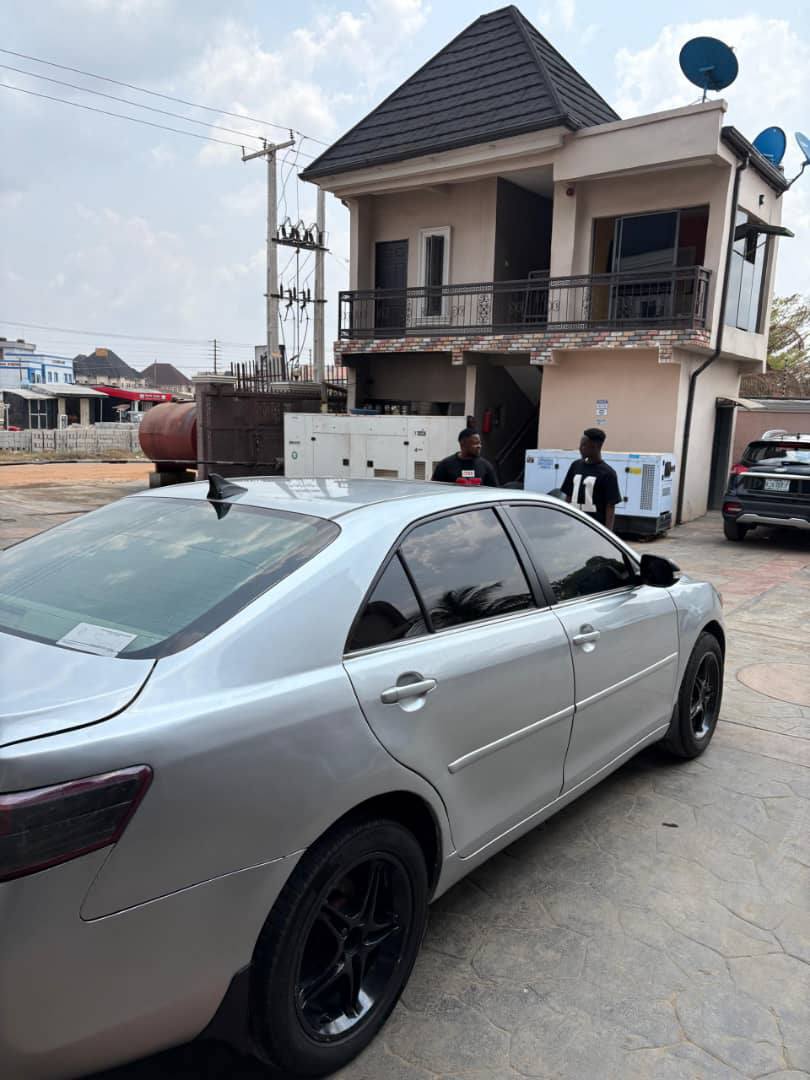 A picture of Toyota Camry spider