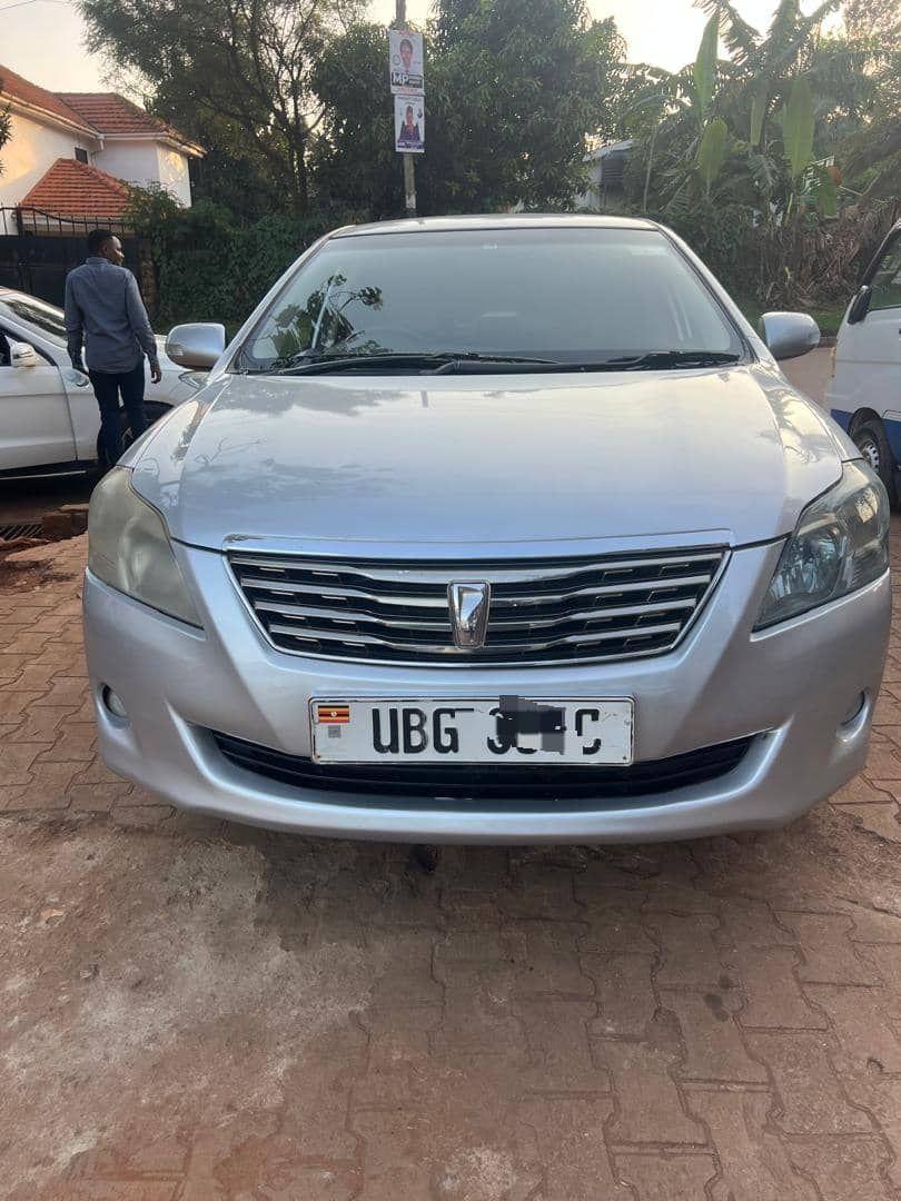 A picture of 2014 Toyota premio toyota