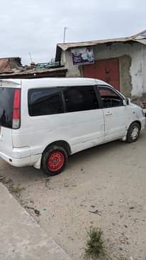 A picture of Noah old model