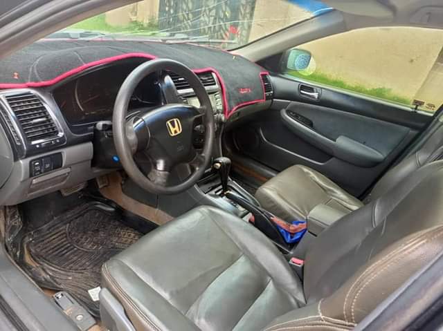 A picture of Buy and drive Honda EOD 4 plugs with everything working