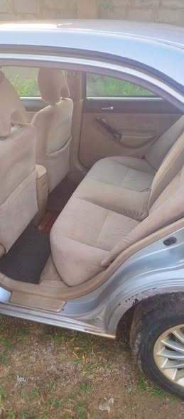 A picture of Honda Civic 2004