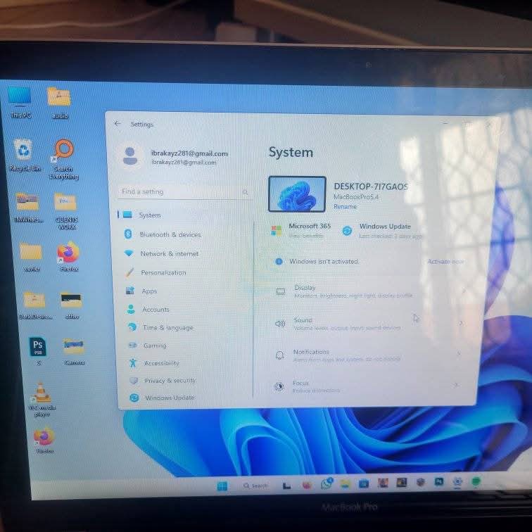 A picture of Laptop Mac book