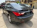 A picture of Hyundai sonata