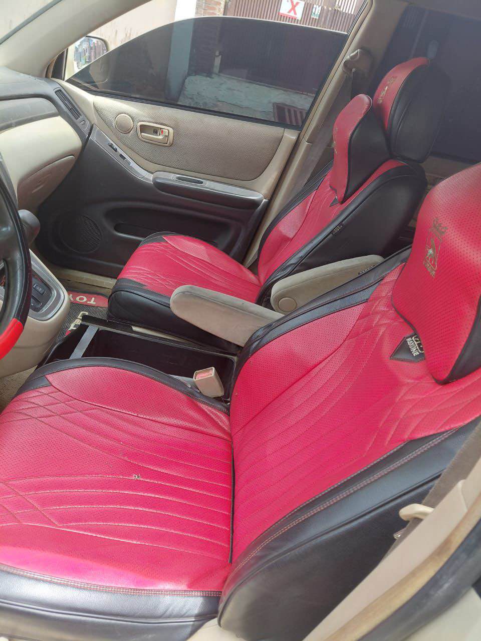 A picture of Highlander 2004 first body