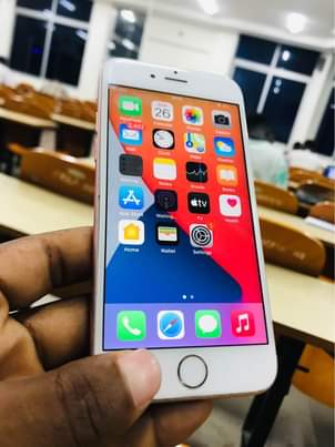 A picture of Iphone 6s
