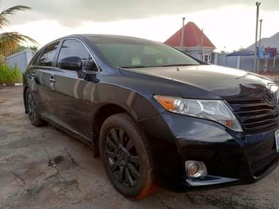 A picture of Toyota Venza 2010