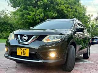 A picture of On sale nissan XTRIAL new model