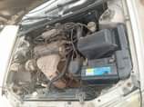 A picture of Toyota tiny light 2000 model 4plug