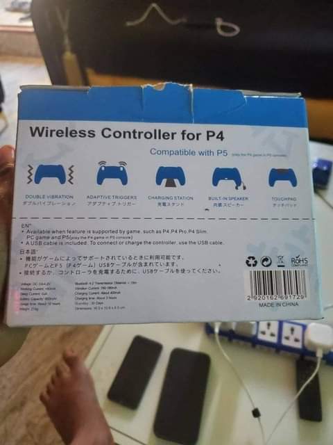 A picture of Ps 4 pad pro