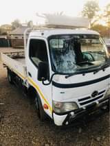 hino dutro