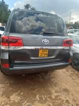 A picture of Toyota LandCruiser