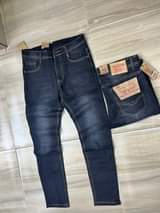 A picture of JEANS QUALITY