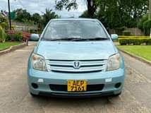 used toyota ist