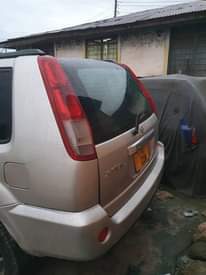A picture of  NISSAN_XTRAIL_0620356906