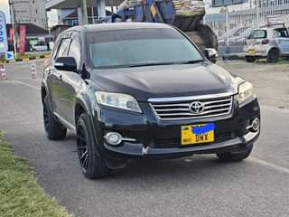 A picture of TOYOTA VANGUARD