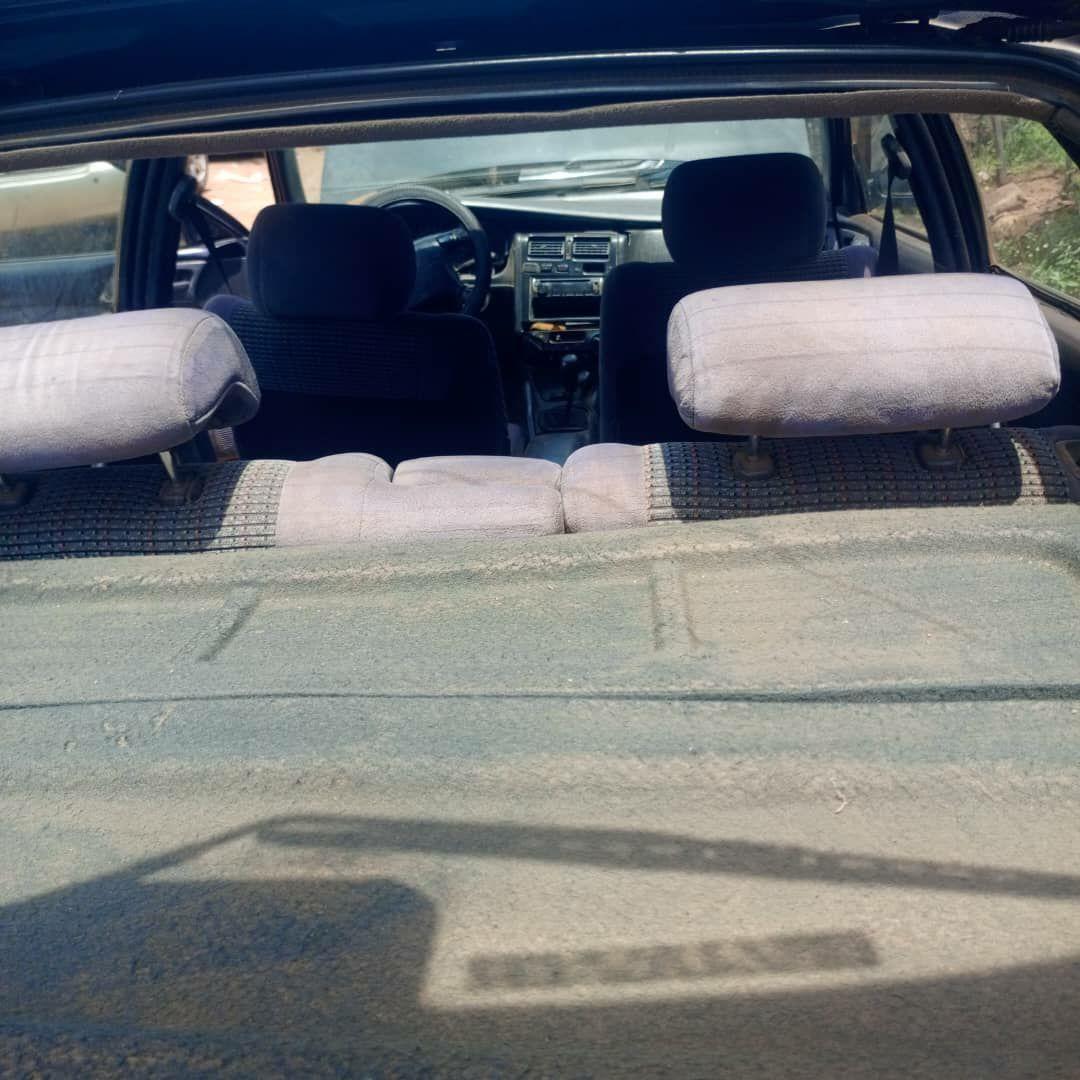 A picture of 1988 Toyota carina