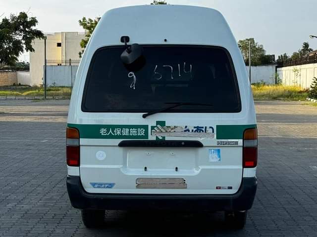 A picture of 2001 TOYOTA HIACE TSHS 49.8M PLUS USAJILI