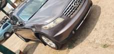 A picture of Infiniti fx35 08