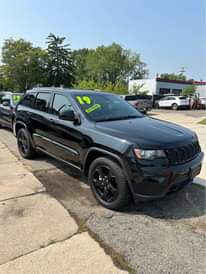 A picture of 2019 Jeep Grand Cherokee Upland Sport Utility 4D