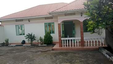 A picture of House for rent