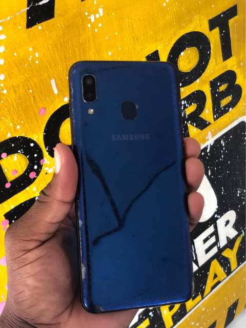 samsung a20