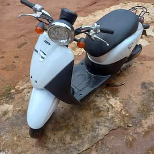 A picture of Latest version of Honda Today 2 Cables
