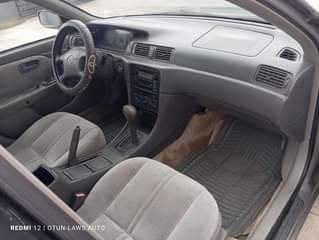 A picture of Toyota Camry 1999 LE