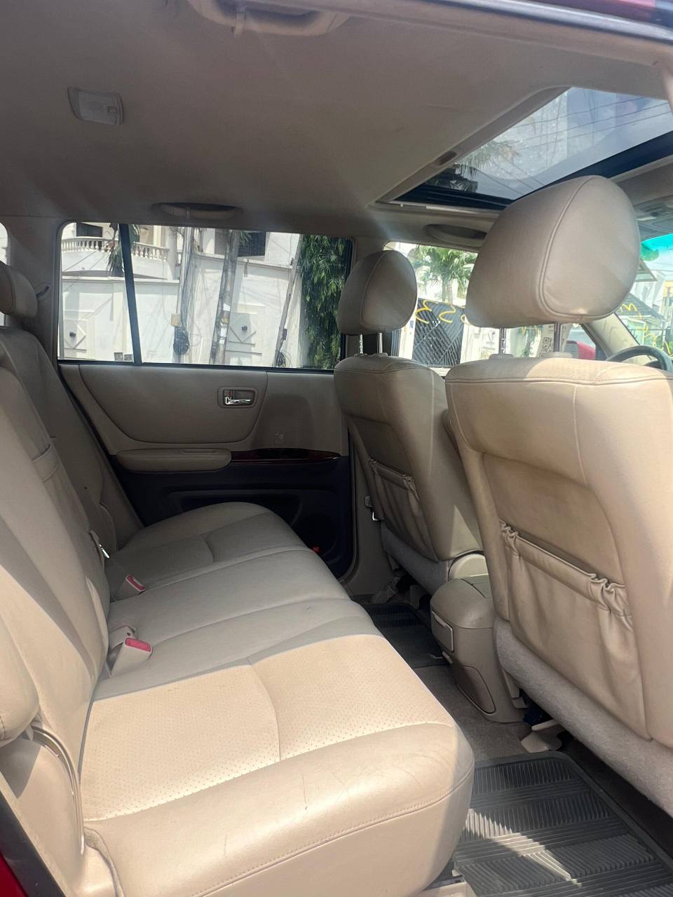 A picture of  Foreign Used 2007 Toyota Highlander Limited 12.5M