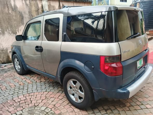 A picture of Clean Used Honda Element
