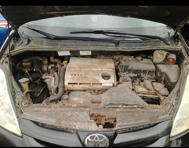 A picture of 2006 Toyota Sienna