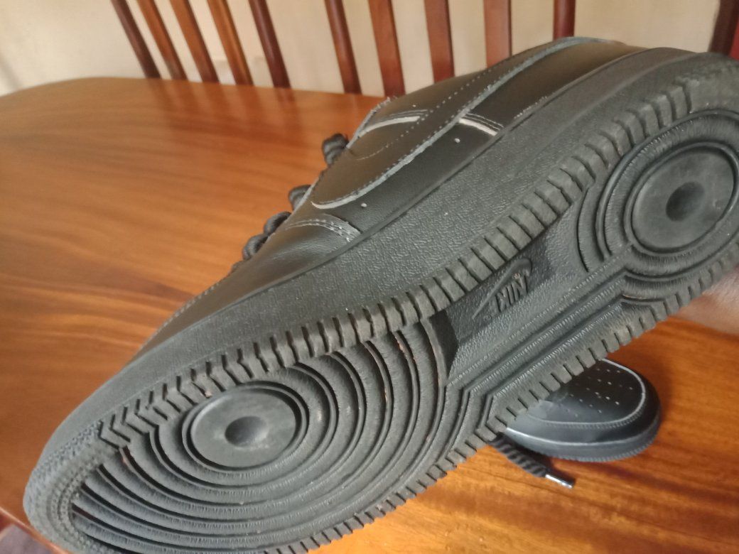 A picture of Airforce shoes