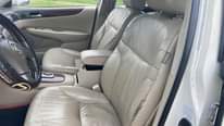 A picture of Lexus ES330