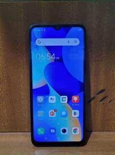 A picture of TECNO SPARK 10C 128GB 8GB 300K