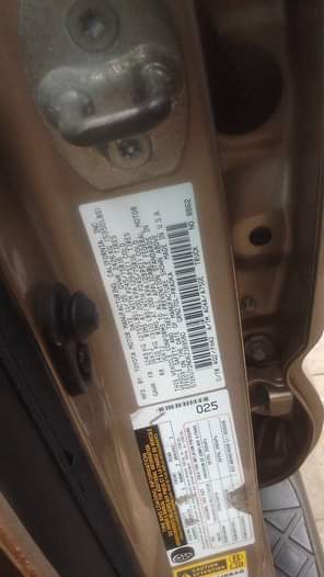 A picture of Belgium grade Toyota Tacoma 2006 model Engine sound AC working