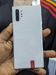A picture of Samsung note 10 Plus