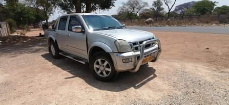 isuzu kb300