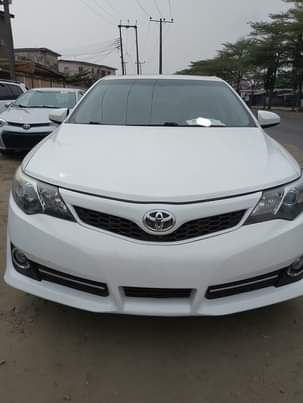 A picture of 2014 Toyota Camry tokumbo Price 10 8m Location Amuwo odofin