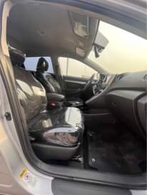 A picture of 07065295737 Pontiac 2008 4 8m