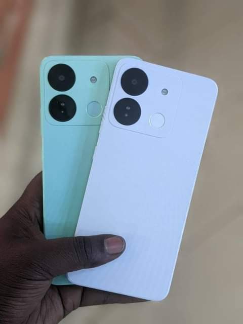 A picture of Infinix Smart 7 64gb 270k
