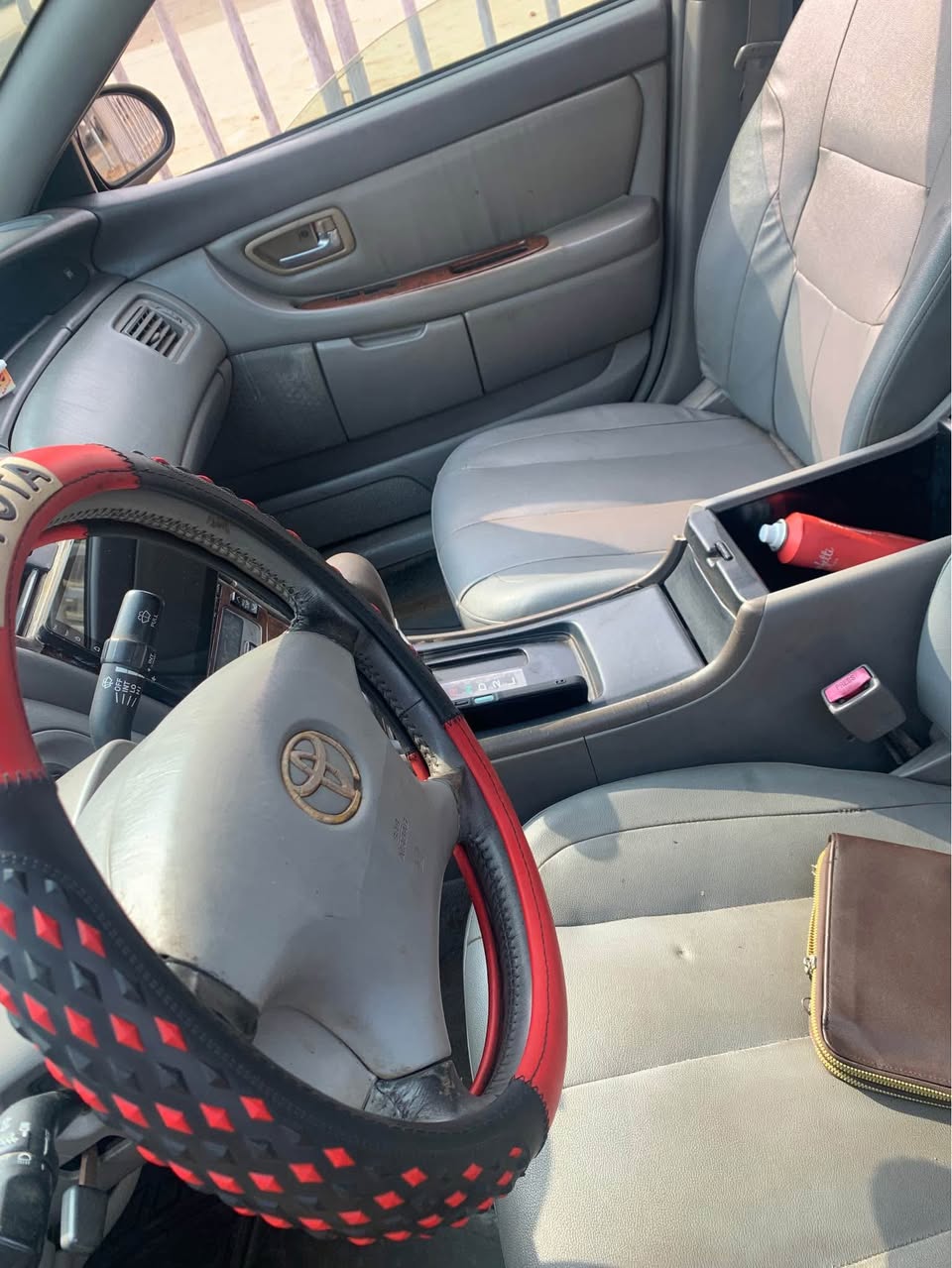 A picture of Toyota Avalon
