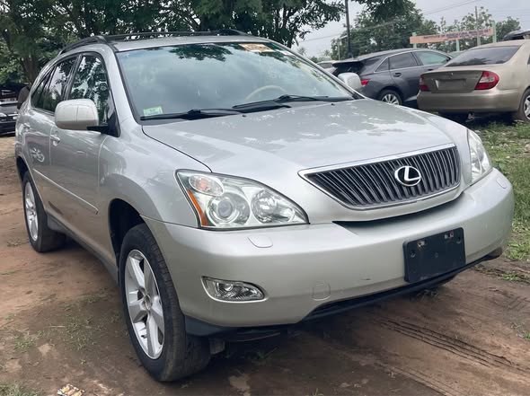 A picture of FOREIGN USED LEXUS RX350 2008