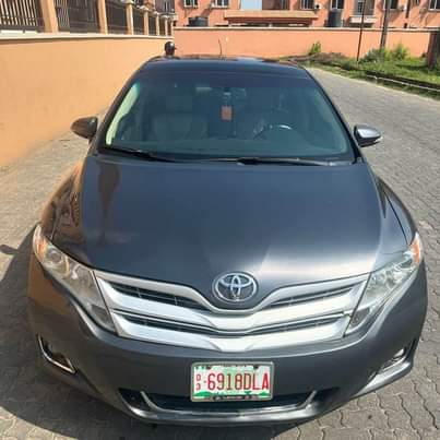 A picture of Neat Nigeria Used Registered 2010 Toyota Venza Xle