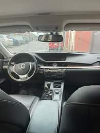 A picture of Give me money for this car Car with me Location