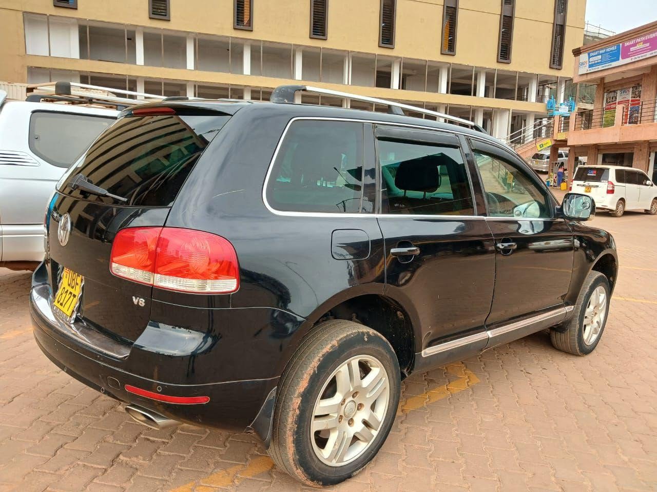 A picture of Vw tourage