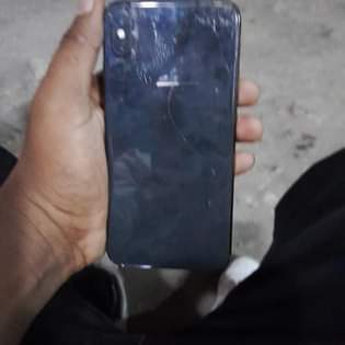 A picture of I phone x max